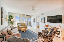 Oceanfront 2BR Condo in St. Augustine - Image 2