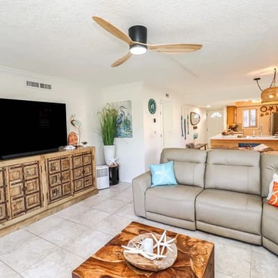 New Rental! Free Fun and Beach Gear Credit