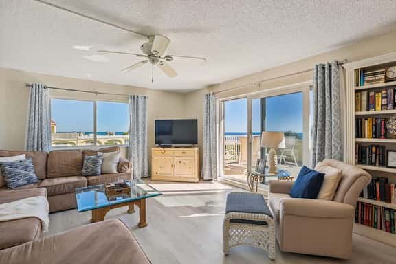 Oceanfront Condo in St. Augustine Beach - Image 1