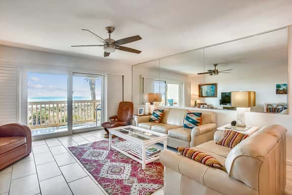 Oceanfront Condo in Sea Haven - Image 1