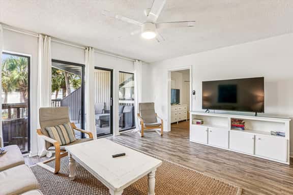 Hibiscus Resort Pool View Condo - Image 1